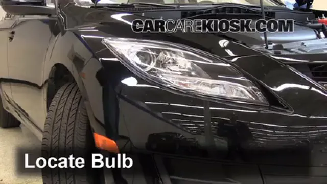 2012 Mazda 6 i 2.5L 4 Cyl. Éclairage Feux de route (remplacer l'ampoule)